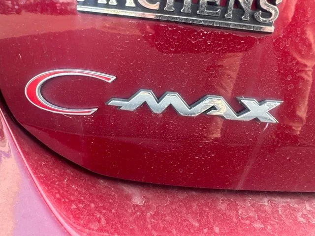 Used 2013 Red Ford SEL image 7
