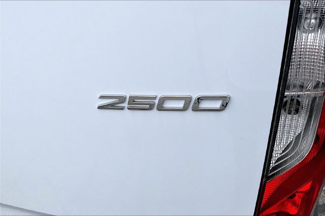 New 2026 Arctic White Mercedes-Benz Cargo 144 WB image 47