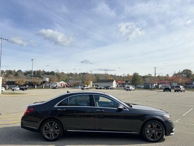 2019 Mercedes Benz S 560 4MATIC photo 4