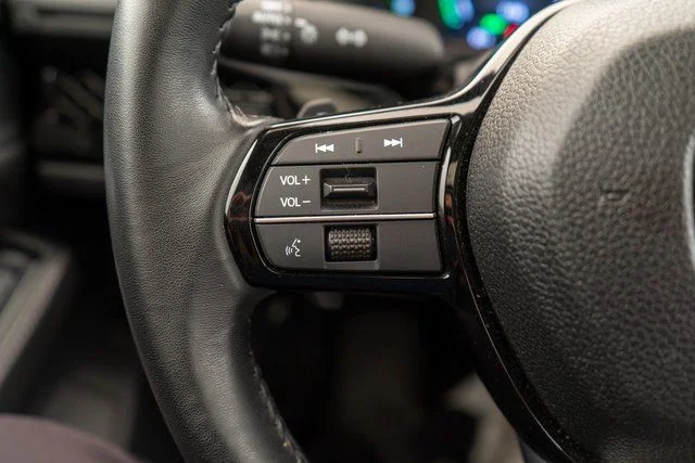 Used 2024  Honda Touring image 23