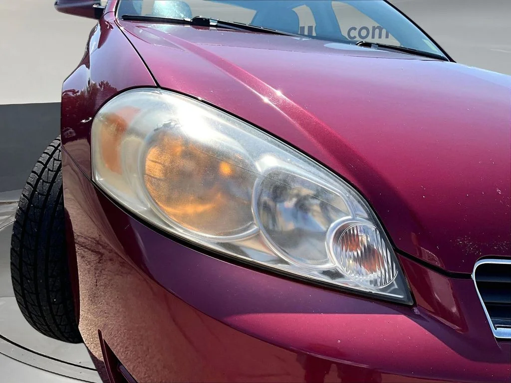 Used 2006 Red Chevrolet LT image 29