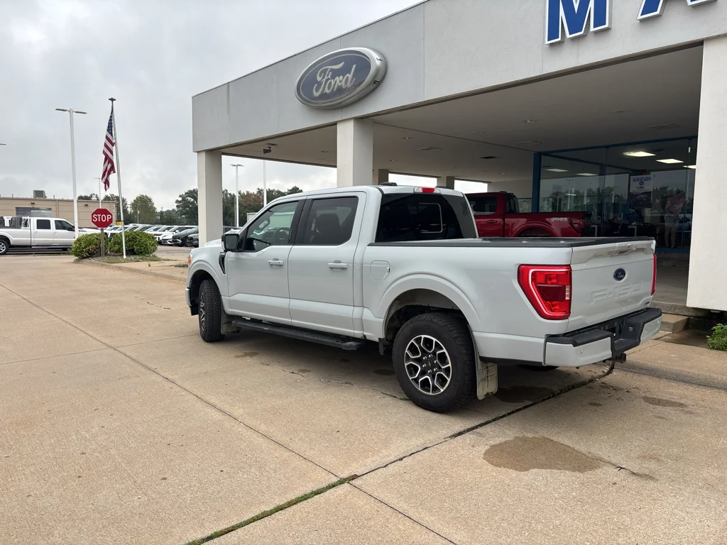 Used 2023 Avalanche Ford XLT image 11