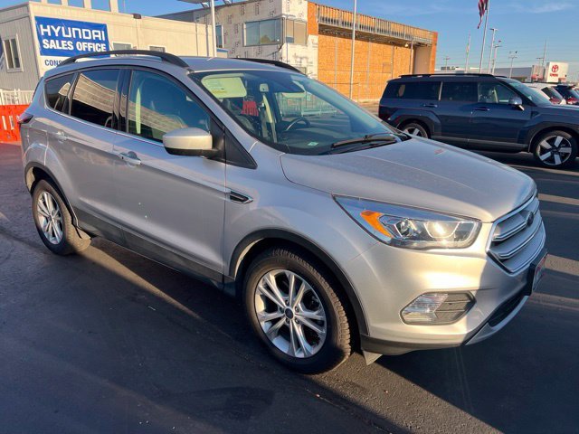 Used 2019 Silver Ford SEL image 6