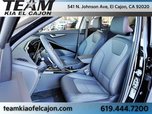 New 2026 Black Kia Wind image 19