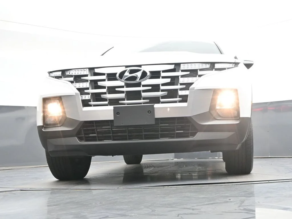 Used 2023 White Hyundai SEL image 47