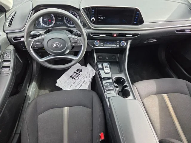 Used 2023 Silver Hyundai SEL image 8