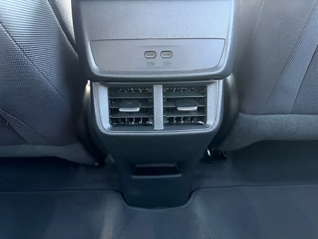 Used 2026 Sterling Metallic GMC Elevation image 31