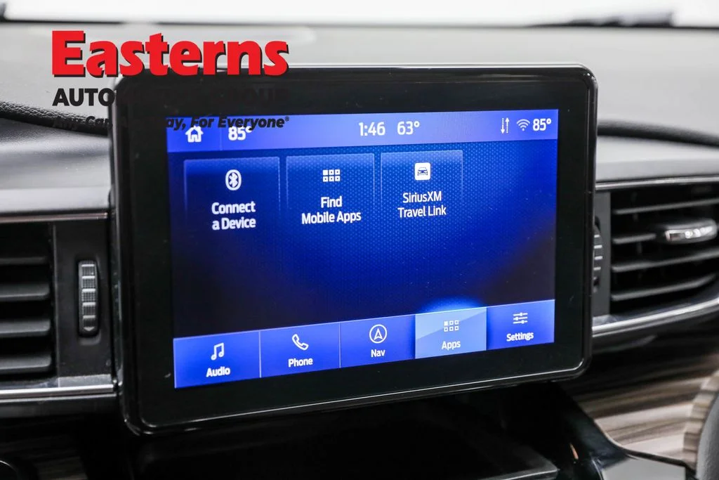 Used 2023 Black Ford Limited image 18