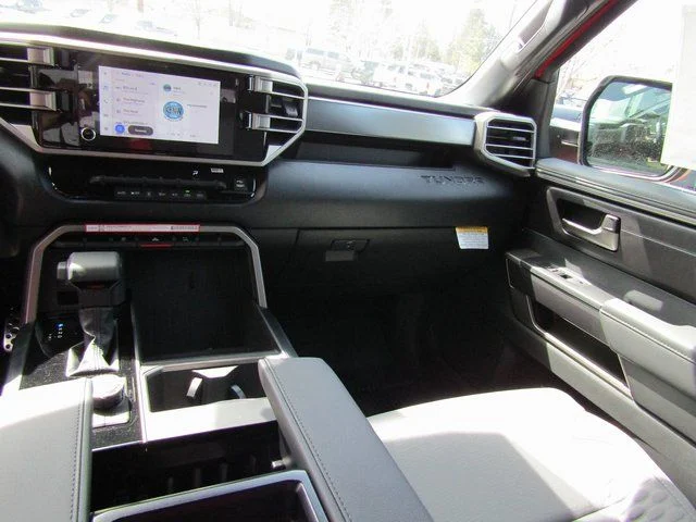 2025 Toyota Tundra SR5 - Photo 22