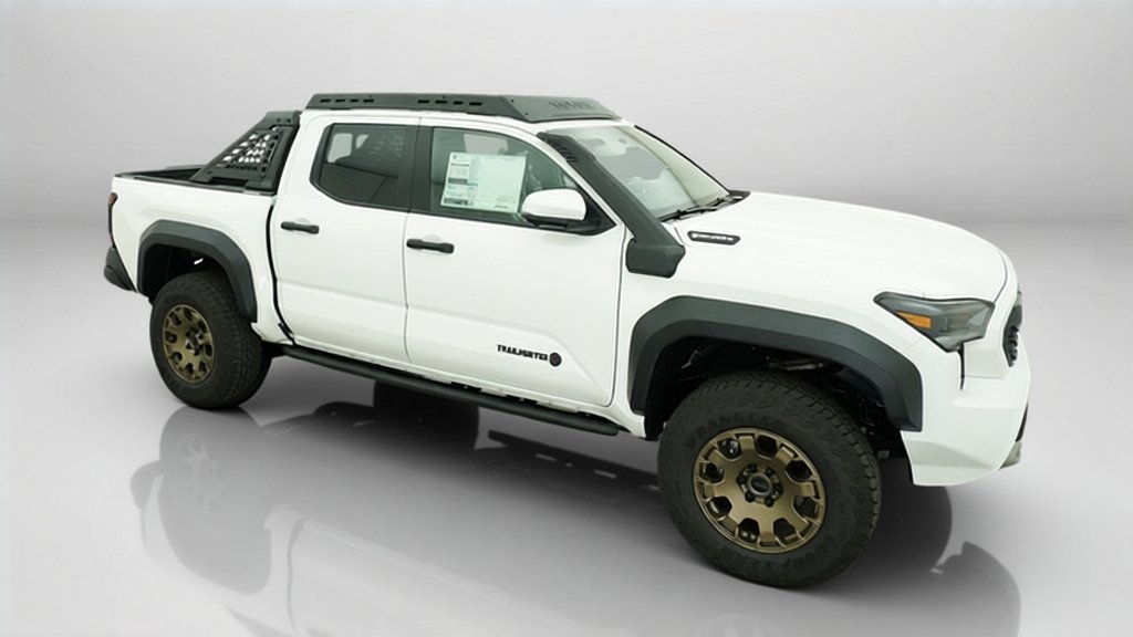 New 2026 Ice Cap Toyota Trailhunter image 6