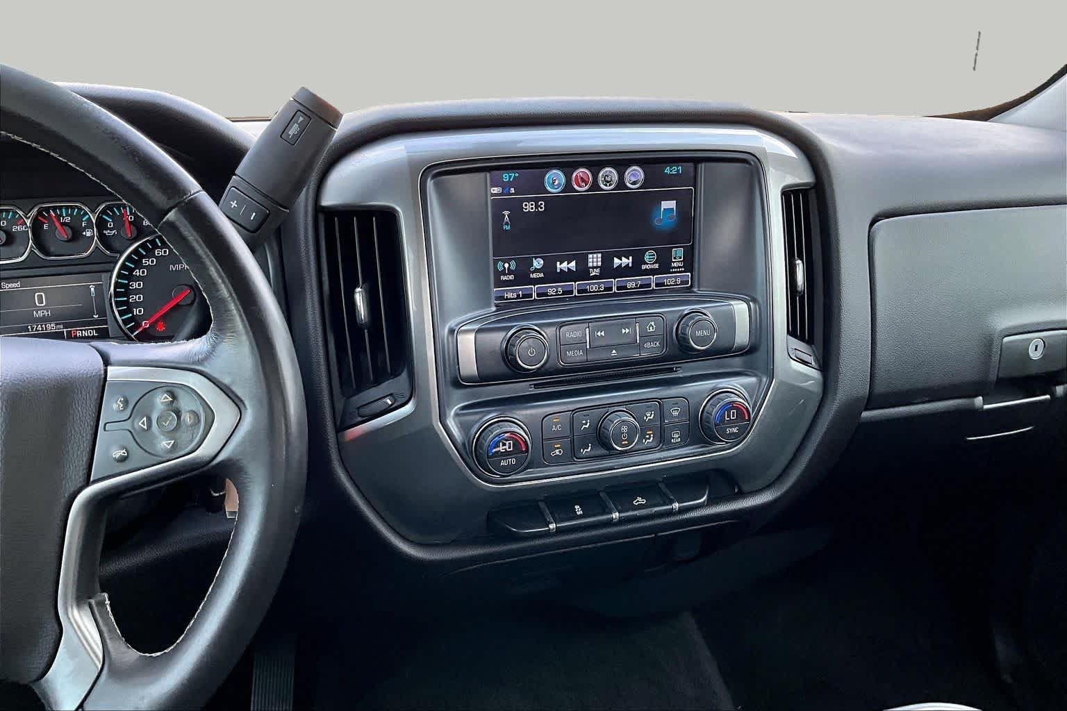 Used 2017 Summit White Chevrolet LT image 7