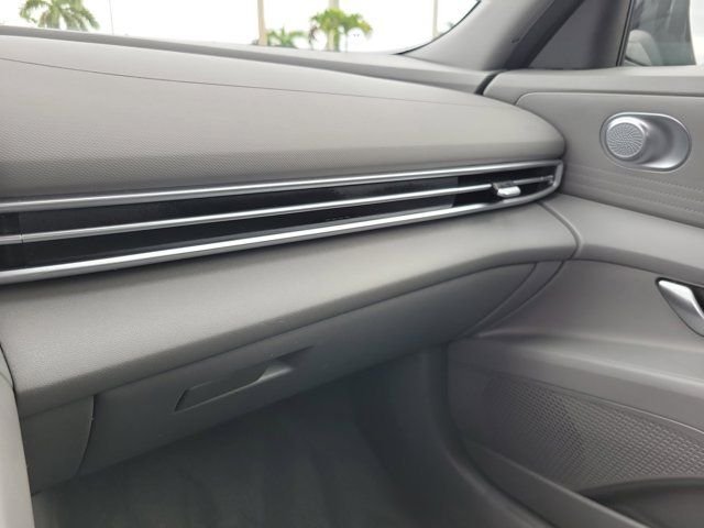 Certified Used 2023 Black Hyundai SEL image 29
