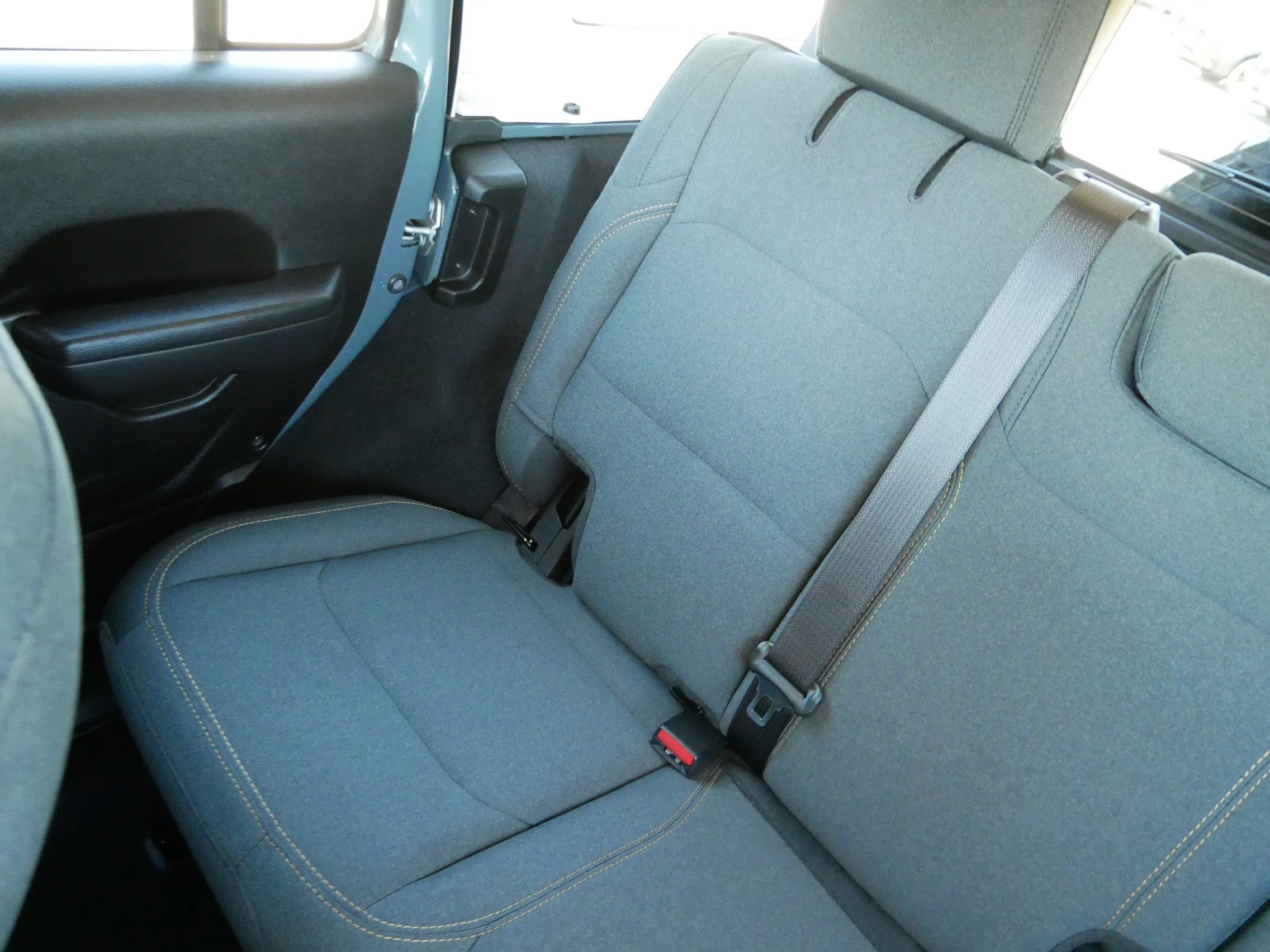 Used 2024 Anvil Clear Coat Jeep Sport S image 12