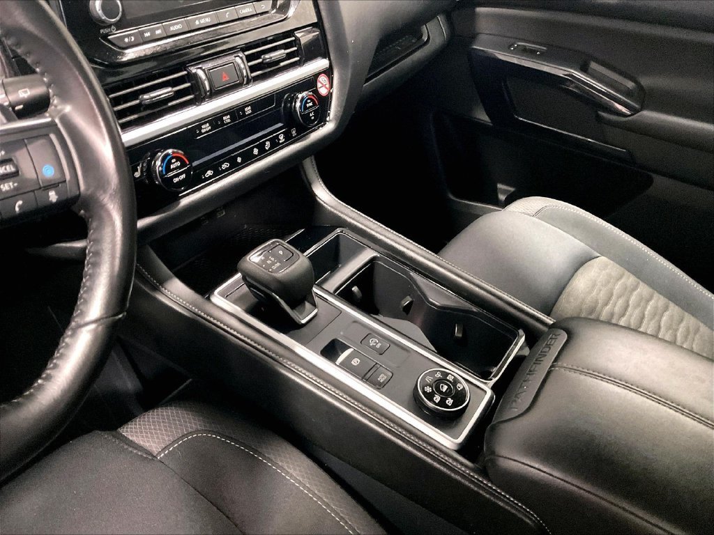Used 2025 Gray Nissan SV image 20