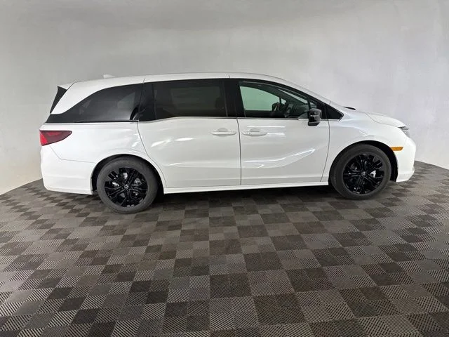 Used 2026 White Honda Sport-L image 5
