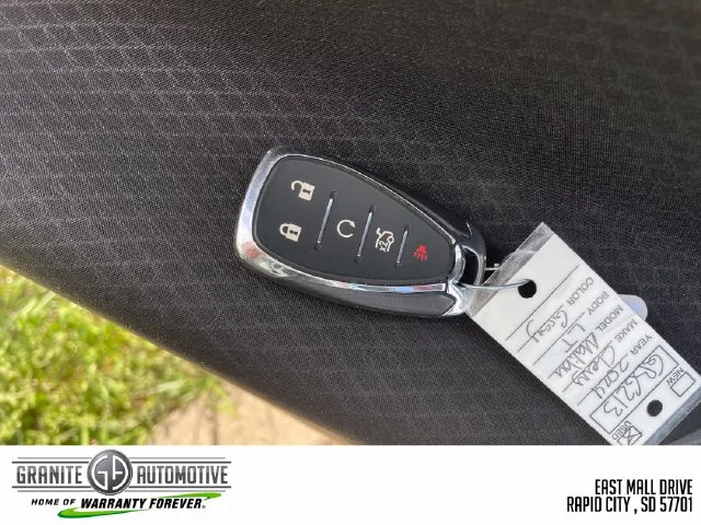 2024 Chevrolet Malibu 1LT - Photo 13
