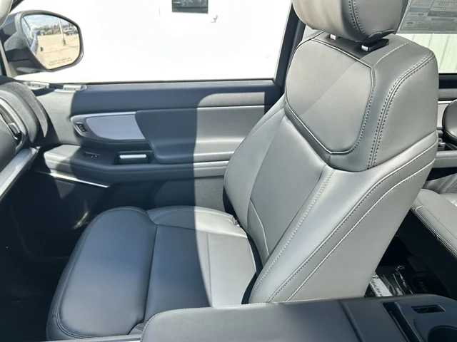 New 2026 Dark Matter Gray Metallic FORD Active image 17