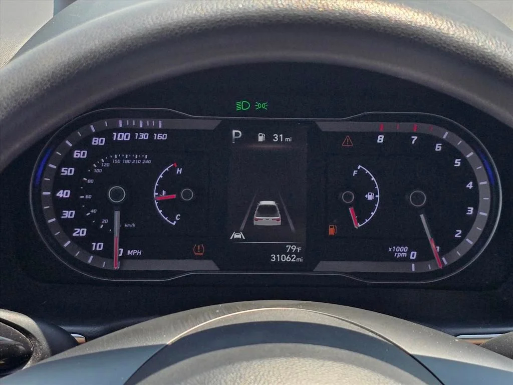 Used 2024 Gray Hyundai SEL image 7