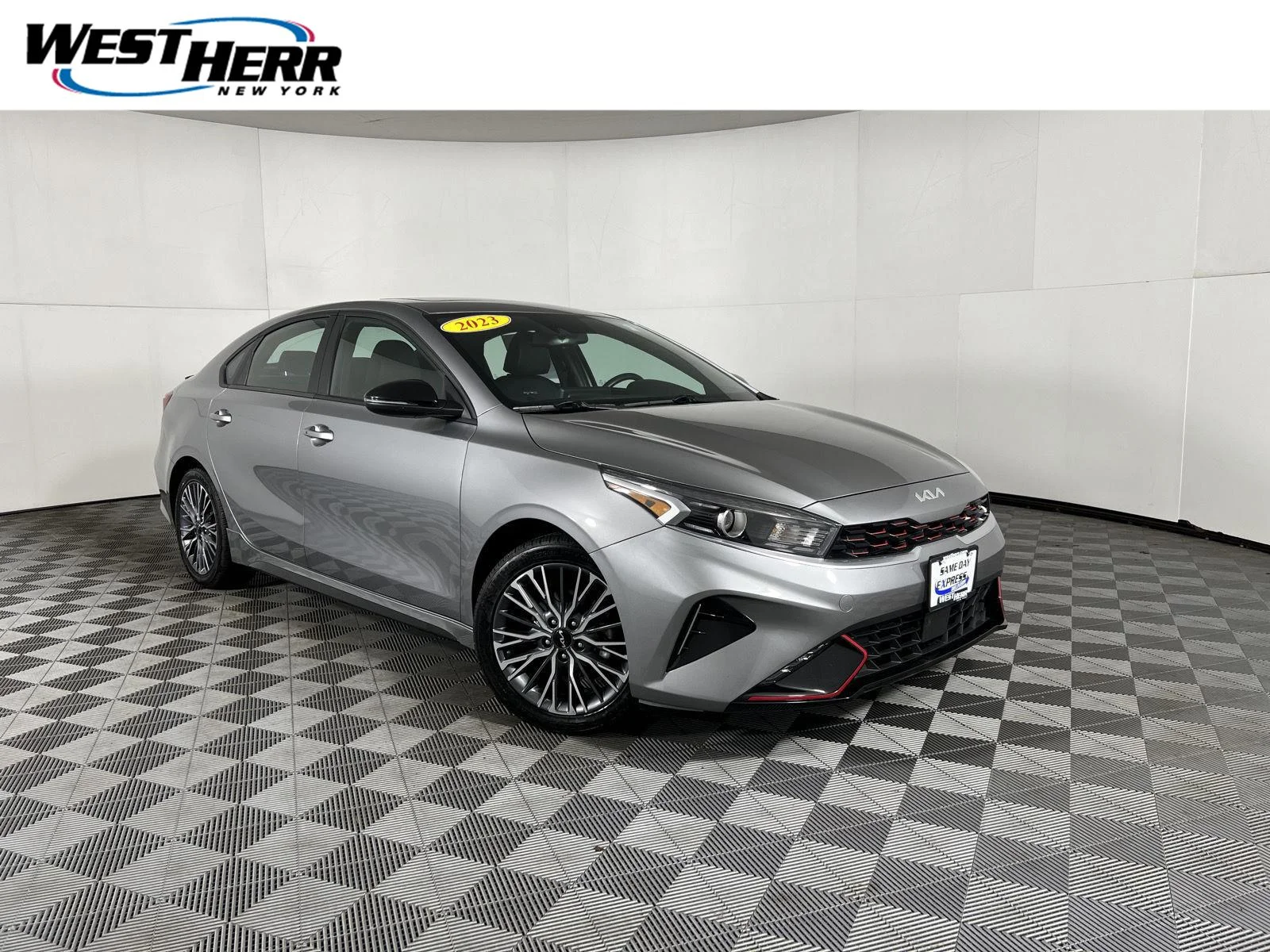 Used 2023 Steel Gray Kia GT-Line image 1