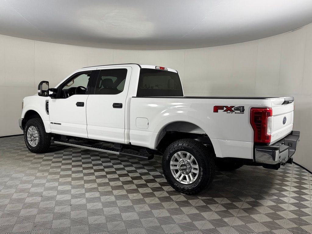 Used 2018 White Ford XLT image 9