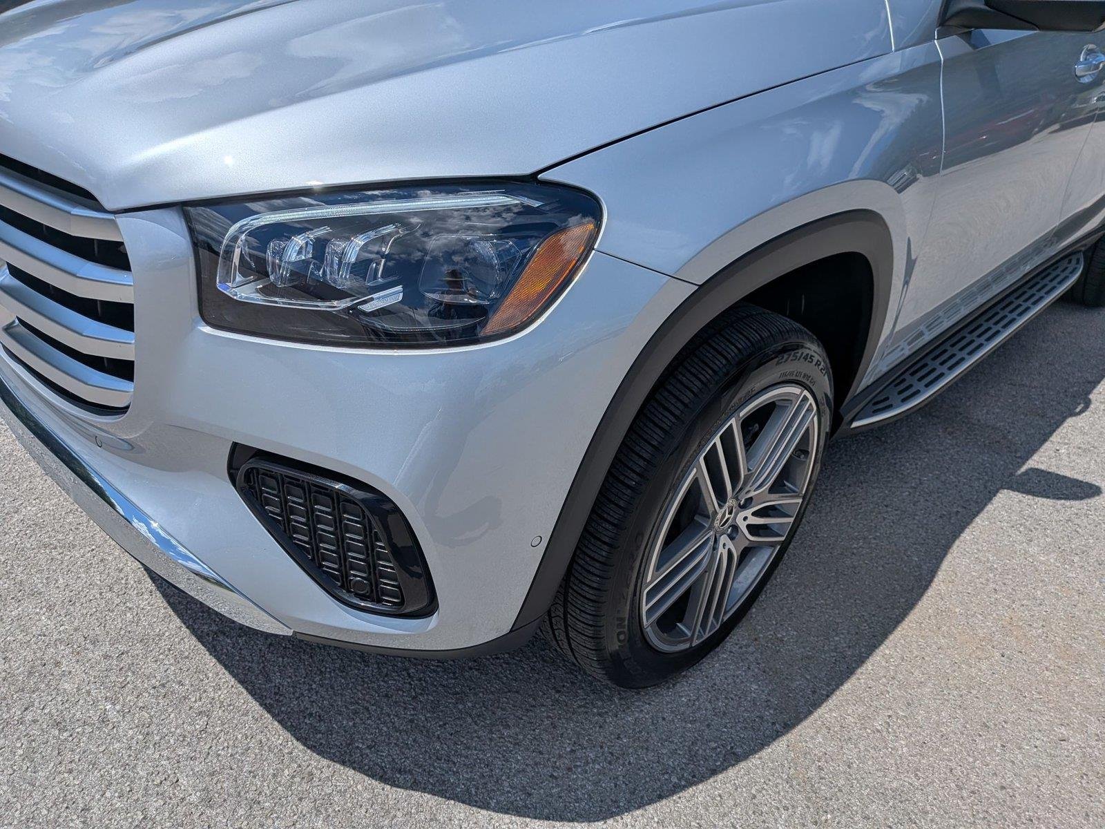 Used 2025 Cirrus Silver Metallic Mercedes-Benz GLS 450 image 9