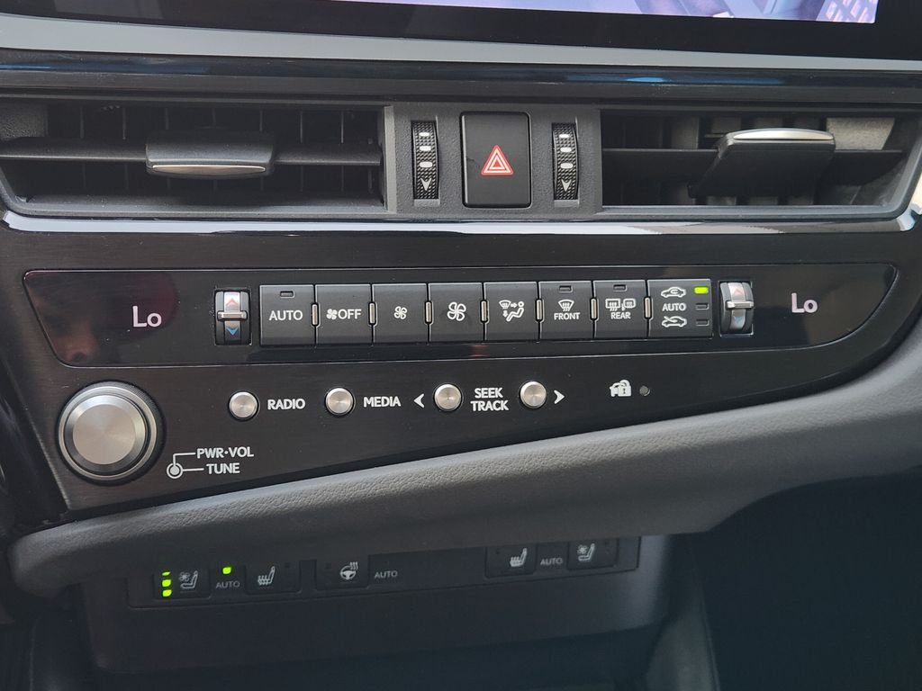 Certified Used 2024 White Pearl Lexus 350 image 18