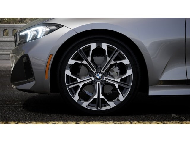 New 2026 Skyscraper Grey Metallic BMW  image 7