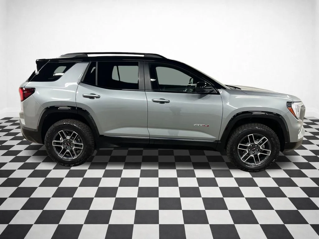 2026 GMC Terrain AT4 - Photo 2