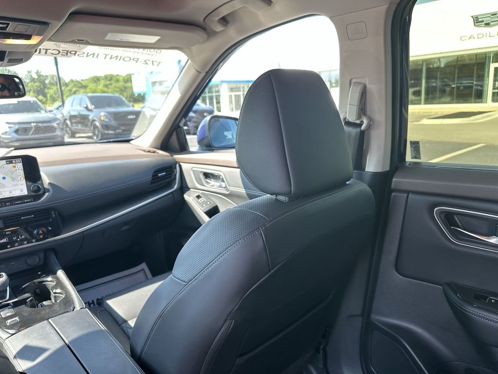 Certified Used 2023 Blue Nissan Platinum image 11
