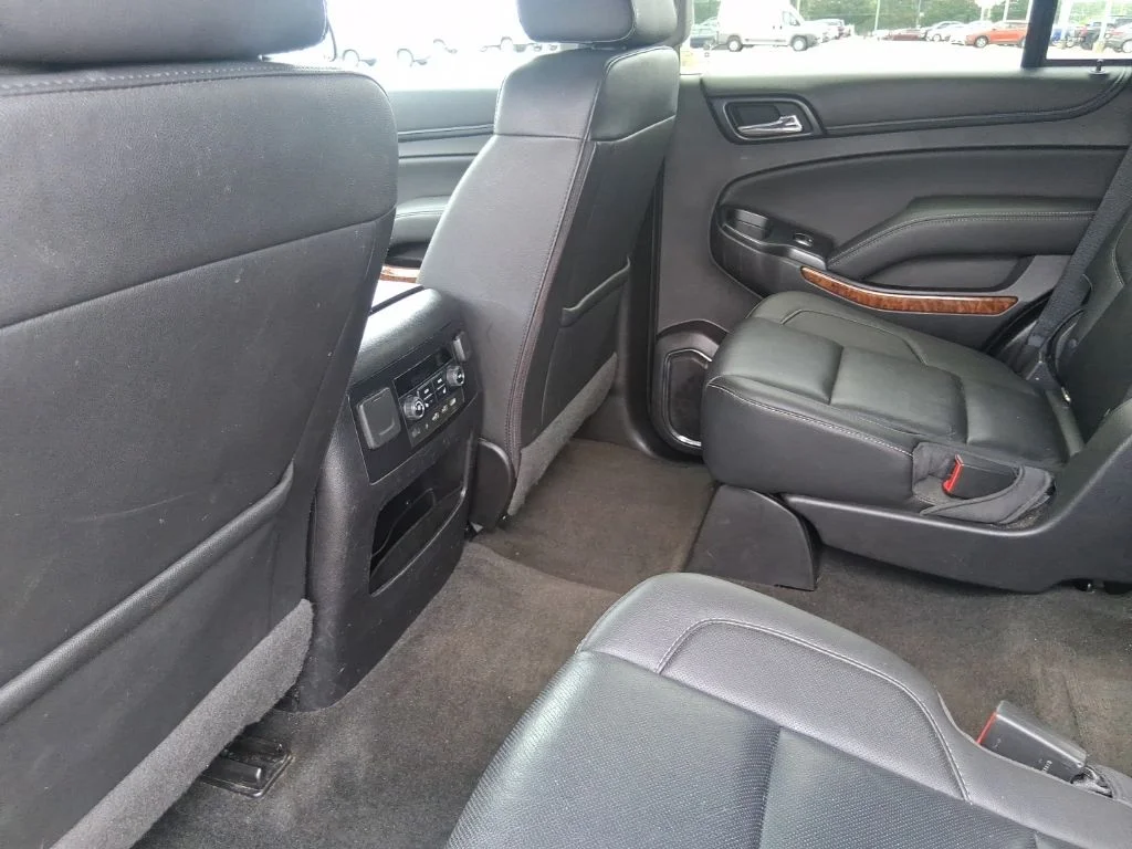 Used 2018 Black Chevrolet Premier image 17