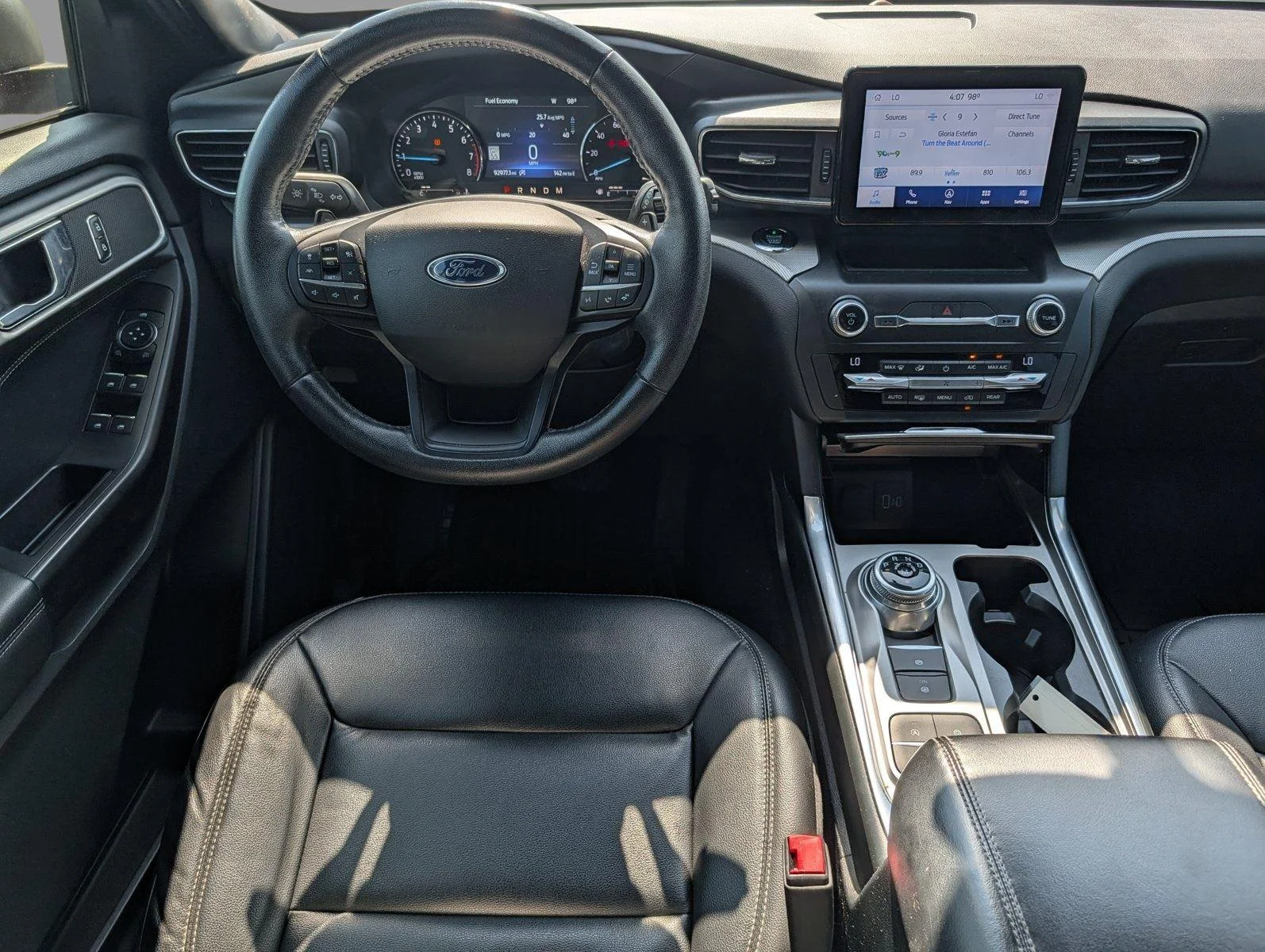 Used 2020 Iconic Silver Ford XLT image 27