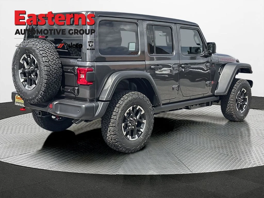 New 2026 Granite Crystal Metallic Clear-Coat Exterior Paint Jeep Rubicon image 4