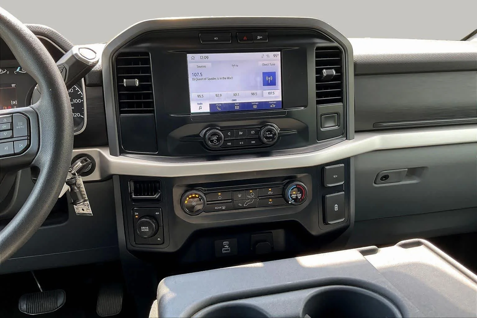 Used 2023 Carbonized Gray Metallic Ford XLT image 7