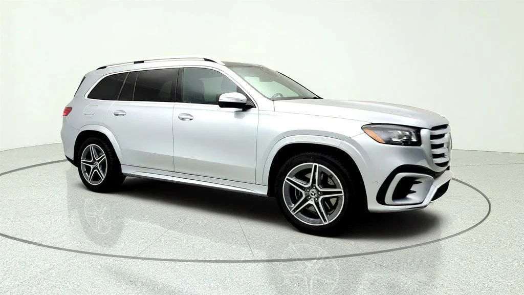 Used 2025 Cirrus Silver Metallic Mercedes-Benz GLS 450 4MATIC SUV w/ AMG® Line, Trailer Hitch & 5-Zone Climate image 3