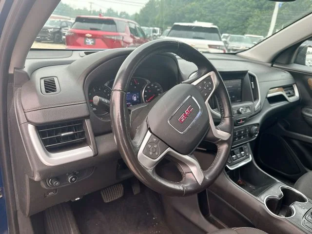 Used 2020 Blue GMC SLE image 13