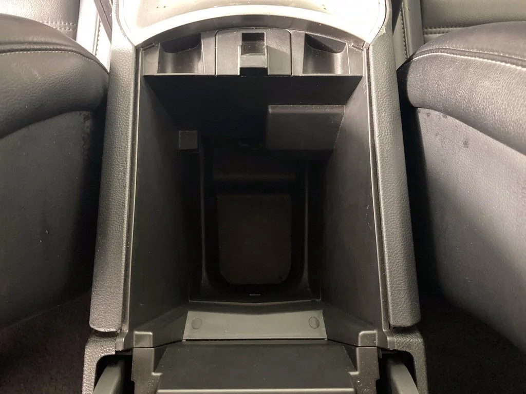 Used 2024 Gray Ford SEL image 12