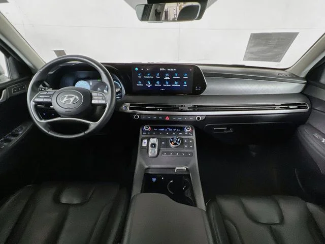 Used 2023 Black Hyundai Limited image 25