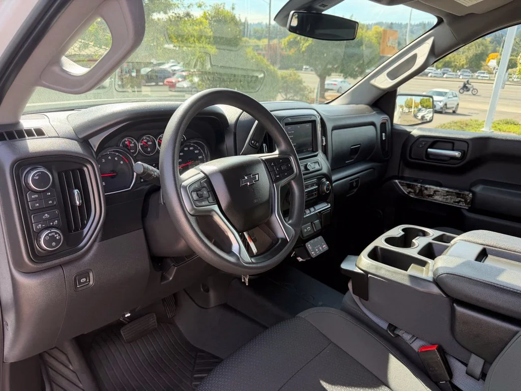 Used 2021 White Chevrolet Custom Trail Boss image 16