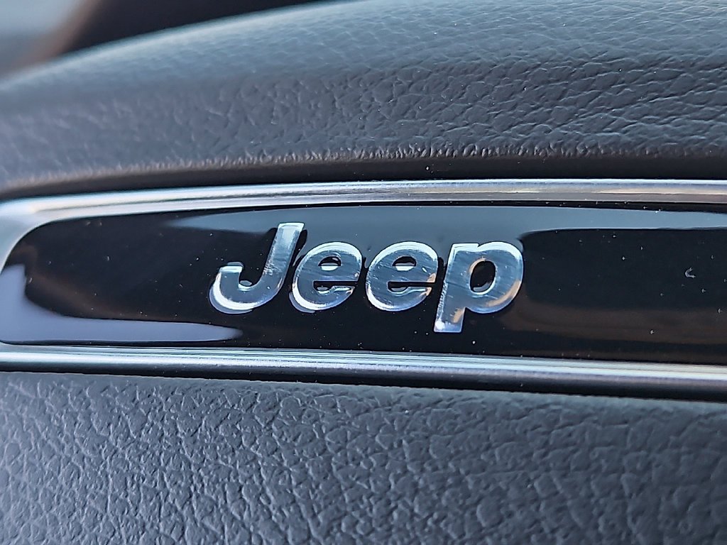 New 2026 Joose Exterior Paint Jeep Latitude Altitude image 30