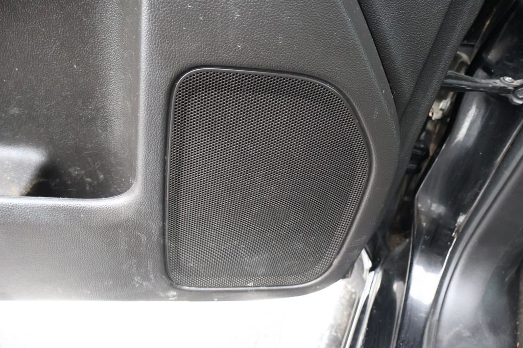 Used 2018 BLACK Chevrolet Custom image 16