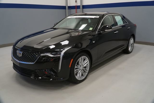 2023 Cadillac CT4 Premium Luxury