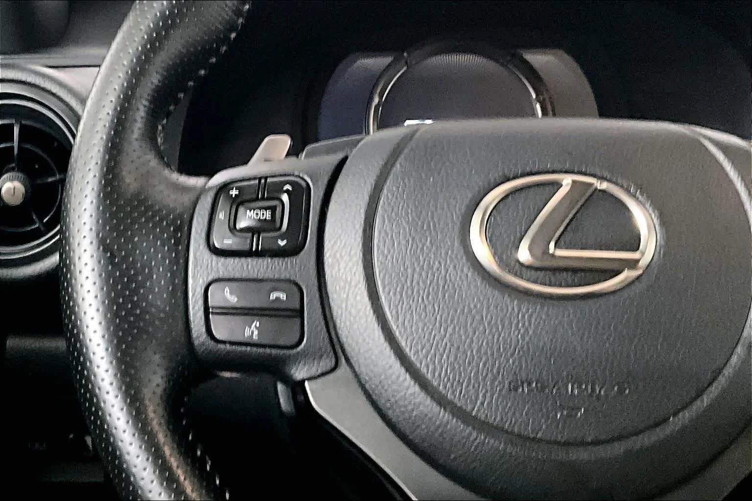 Certified Used 2025 Ultra White Lexus F SPORT image 24