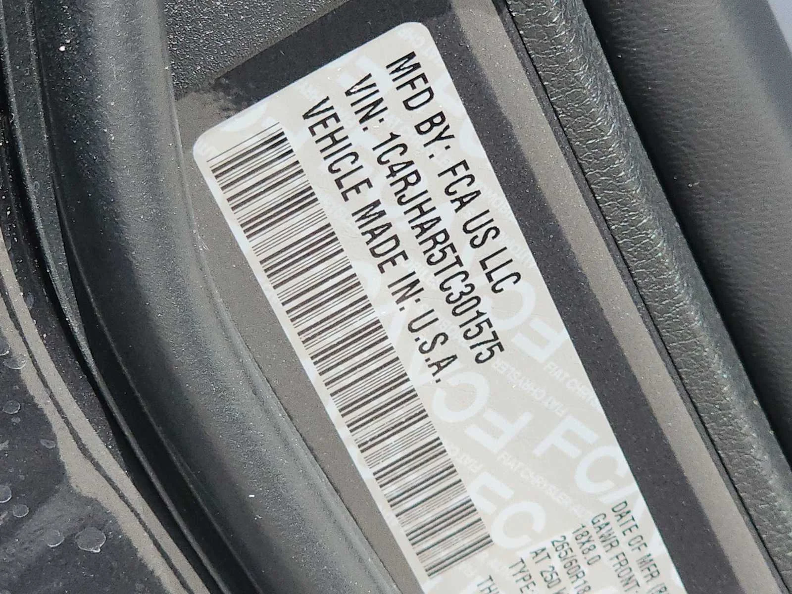 New 2026 Baltic Gray Metallic Clearcoat Jeep Laredo Altitude image 24