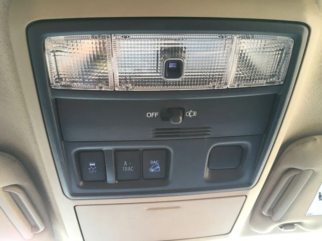 Used 2018 Black Toyota SR5 image 14