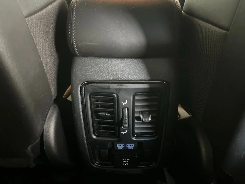 Used 2020 Blue Jeep Limited image 26