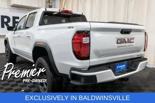 Used 2025 Summit White GMC Elevation image 7