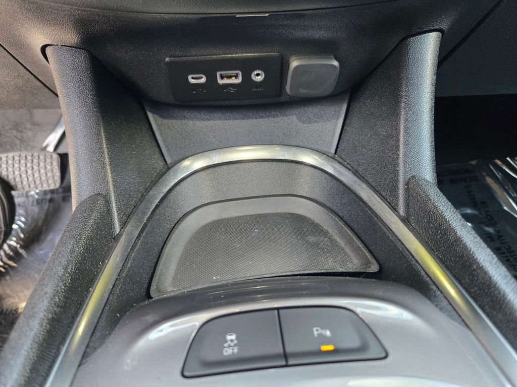 Used 2024 White Chevrolet LT image 16