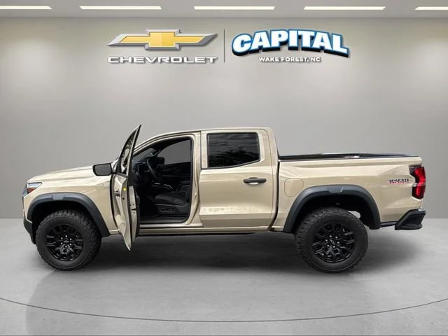 Used 2023 Sand Dune Metallic Chevrolet Trail Boss image 9