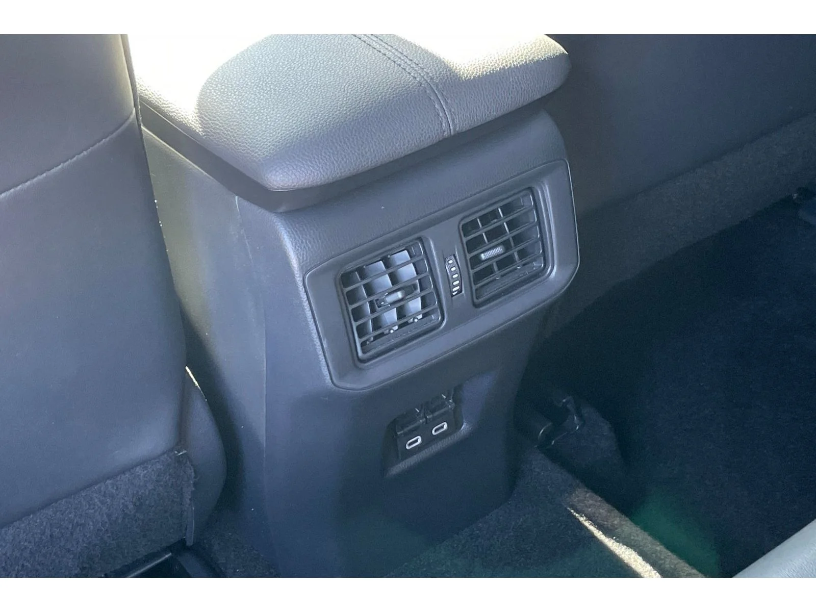Used 2024 Midnight Black Metallic Toyota Hybrid XLE Premium image 42