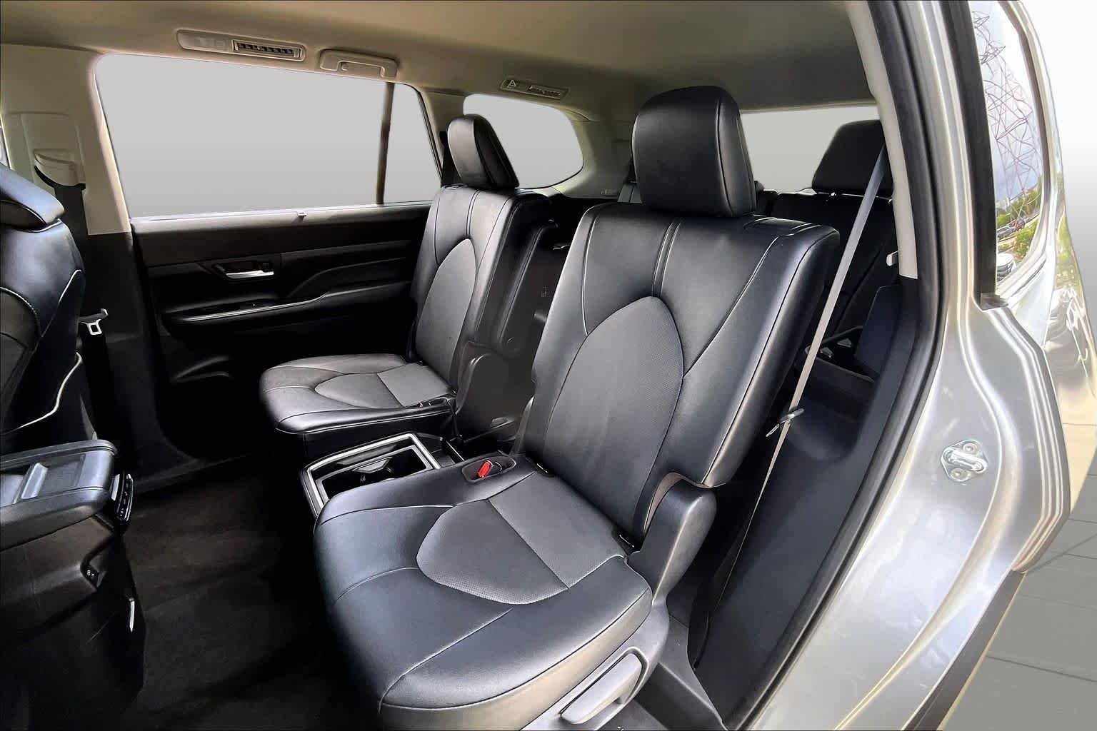 Used 2026 Celestial Silver Metallic Toyota LE image 21